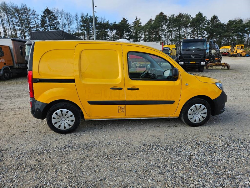 Mercedes-Benz Citan 108 1,5 CDi Kasten Long - Fourgon grand volume: photos 5 Mercedes-Benz Citan 108 1,5 CDi Kasten Long - Fourgon grand volume: photos 5