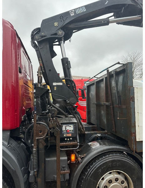 Scania R480 8x2 // Hiab Hi-Duo 244 // Hydraulic ramp - Camion grue: photos 3 Scania R480 8x2 // Hiab Hi-Duo 244 // Hydraulic ramp - Camion grue: photos 3