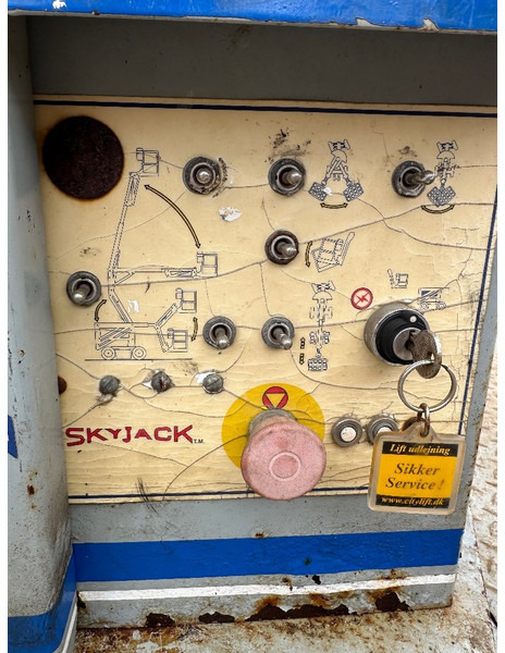 Skyjack SJKB 40 C // 12 meter lift - Nacelle articulée: photos 3 Skyjack SJKB 40 C // 12 meter lift - Nacelle articulée: photos 3
