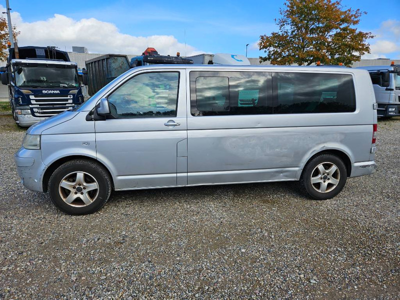 Volkswagen Caravelle 2,5 TDi 130 lang 10prs 5d - Minibus, Transport de personnes: photos 2 Volkswagen Caravelle 2,5 TDi 130 lang 10prs 5d - Minibus, Transport de personnes: photos 2