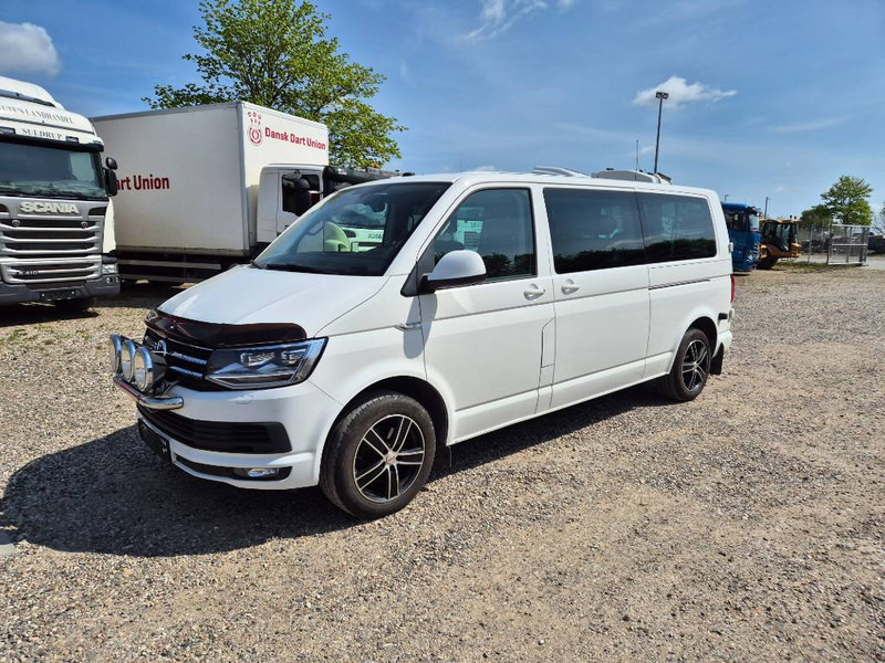 Volkswagen Caravelle 4x4 // 4motion 8(10) person bus Lon - Voiture: photos 1 Volkswagen Caravelle 4x4 // 4motion 8(10) person bus Lon - Voiture: photos 1