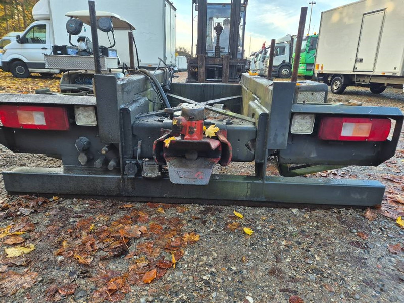 Kranfundament Bagmonteret - Grue auxiliaire: photos 4 Kranfundament Bagmonteret - Grue auxiliaire: photos 4