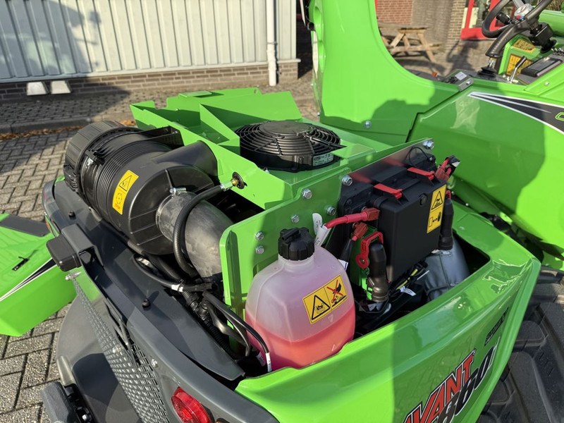 Chargeuse sur pneus neuf Avant 860i TDL+: photos 12 Chargeuse sur pneus neuf Avant 860i TDL+: photos 12