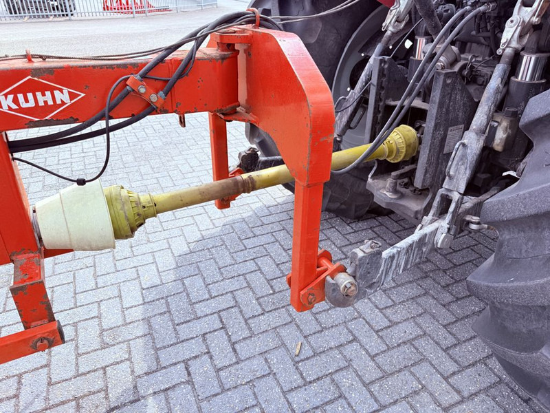 Faneuse Kuhn GF8501 T: photos 7 Faneuse Kuhn GF8501 T: photos 7