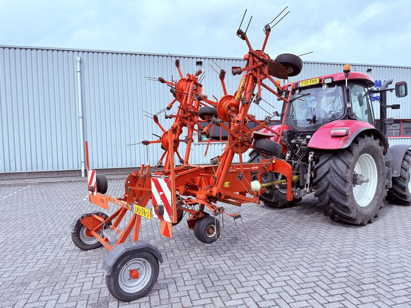 Faneuse Kuhn GF8501 T: photos 6 Faneuse Kuhn GF8501 T: photos 6