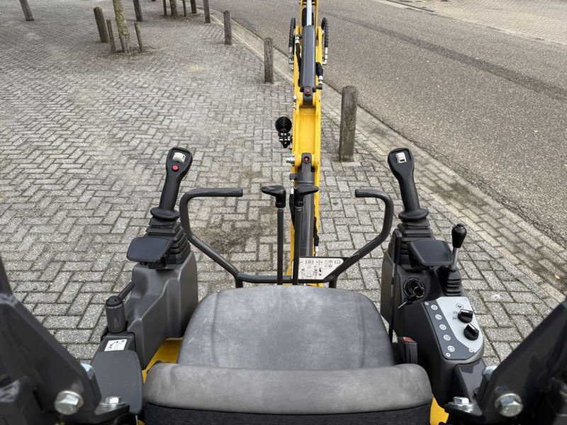 New Holland E14D Minigraver Nieuw - Mini pelle: photos 5 New Holland E14D Minigraver Nieuw - Mini pelle: photos 5