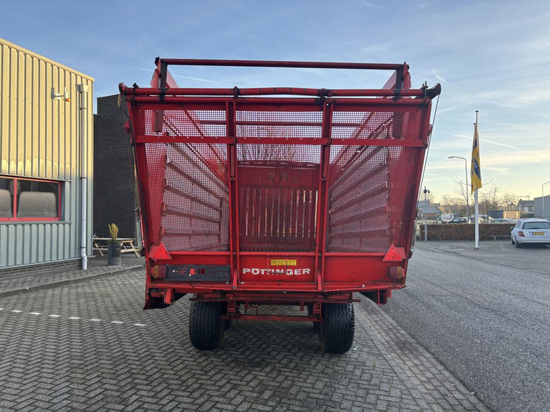 Pottinger SW102 Opraapwagen - Ensileuse: photos 4 Pottinger SW102 Opraapwagen - Ensileuse: photos 4