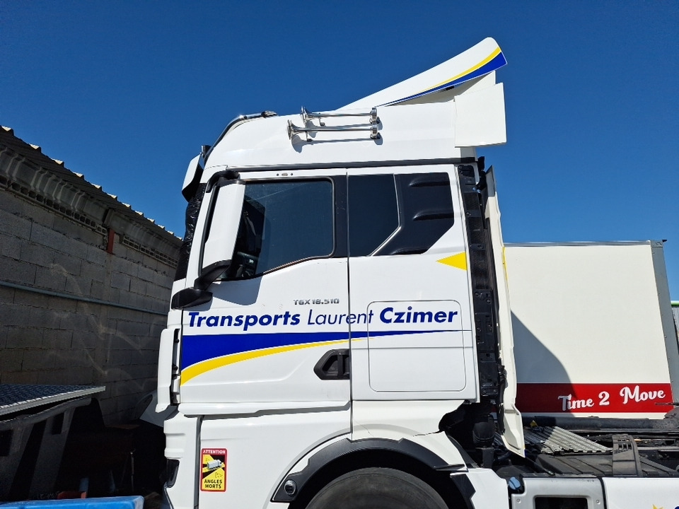 MAN TGX 18.510 - Tracteur routier: photos 2 MAN TGX 18.510 - Tracteur routier: photos 2