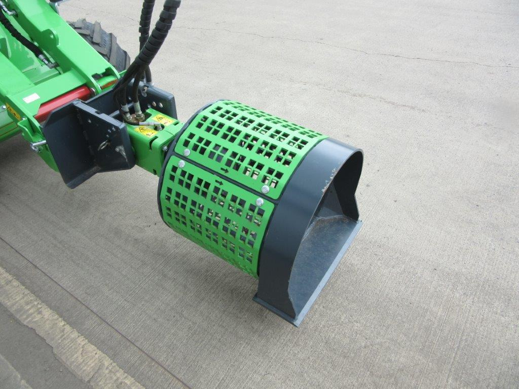 AVANT MULTI FUNCTION DRIVE UNIT & SCREENING DRUM - Valet de ferme: photos 3 AVANT MULTI FUNCTION DRIVE UNIT & SCREENING DRUM - Valet de ferme: photos 3