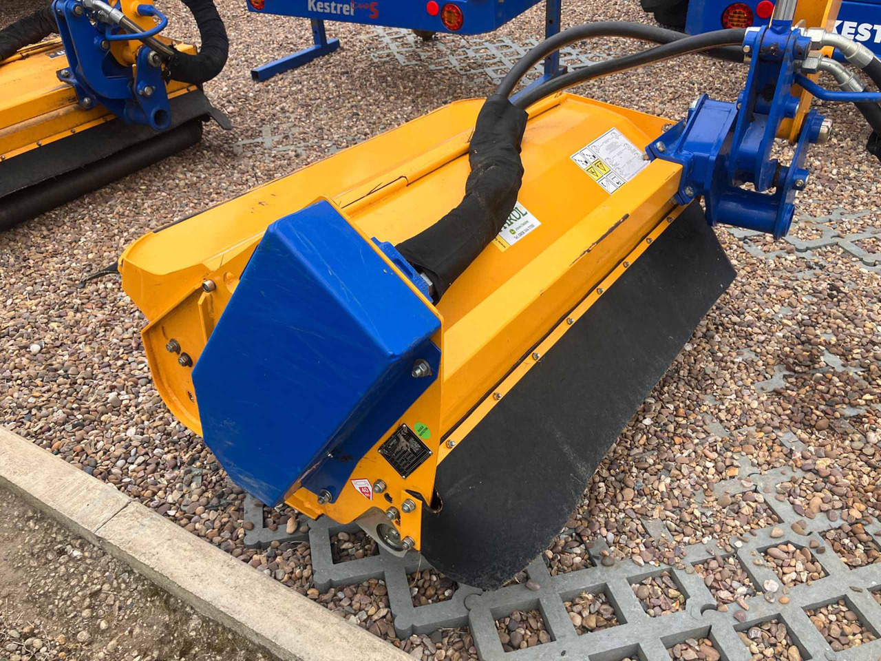 Bomford Turner Kestrel Evo S 5.7 Protrim - Epareuse: photos 2 Bomford Turner Kestrel Evo S 5.7 Protrim - Epareuse: photos 2