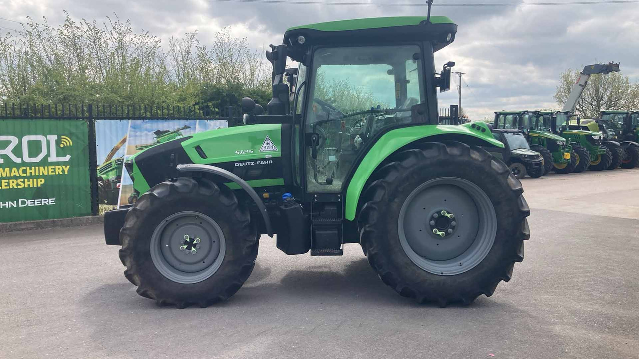 Deutz-Fahr 5125 - Tracteur agricole: photos 2 Deutz-Fahr 5125 - Tracteur agricole: photos 2