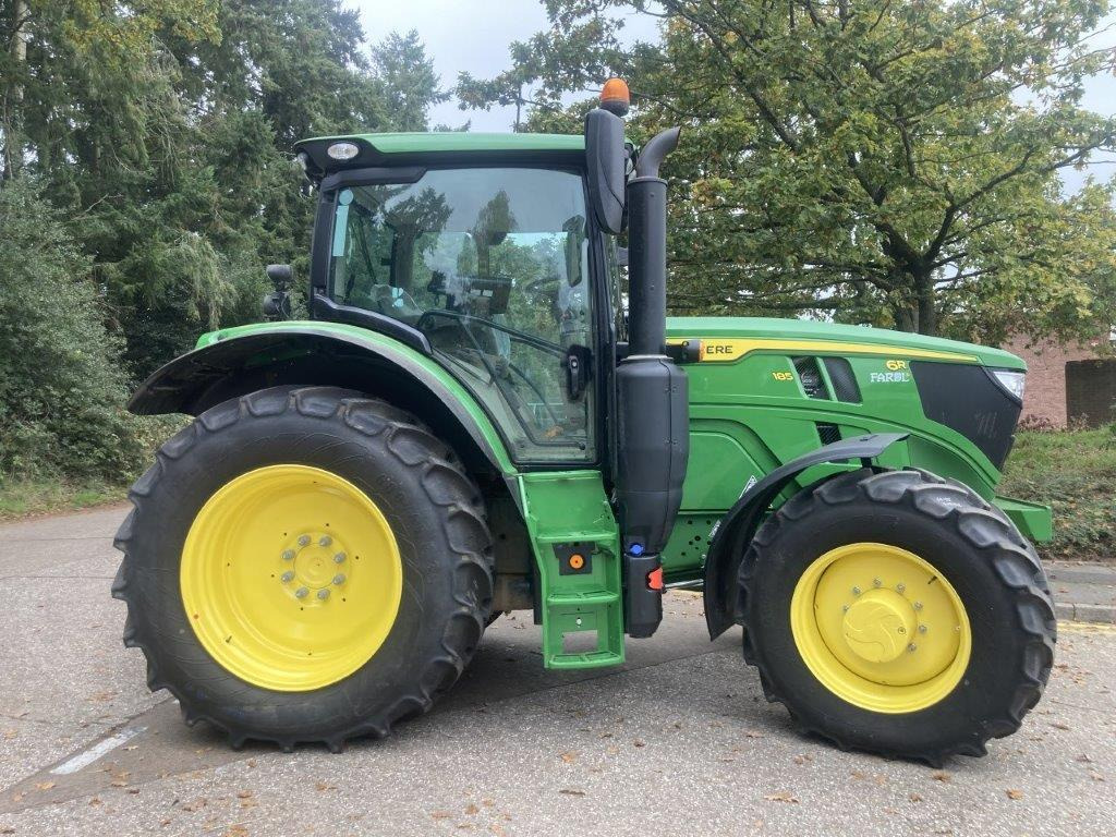 JOHN DEERE 6R 185 - Tracteur agricole: photos 1 JOHN DEERE 6R 185 - Tracteur agricole: photos 1