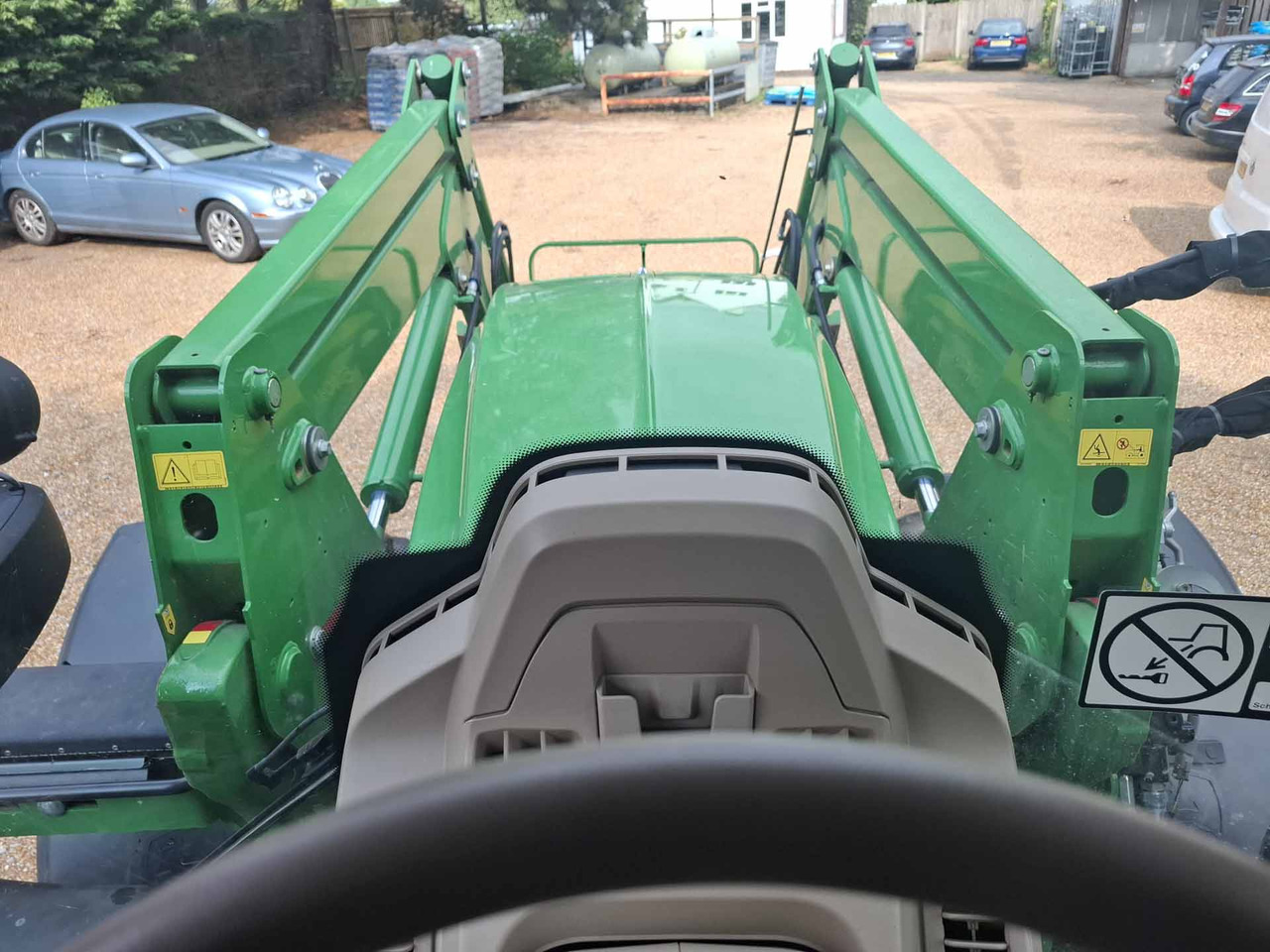 John Deere 6140M - Tracteur agricole: photos 4 John Deere 6140M - Tracteur agricole: photos 4