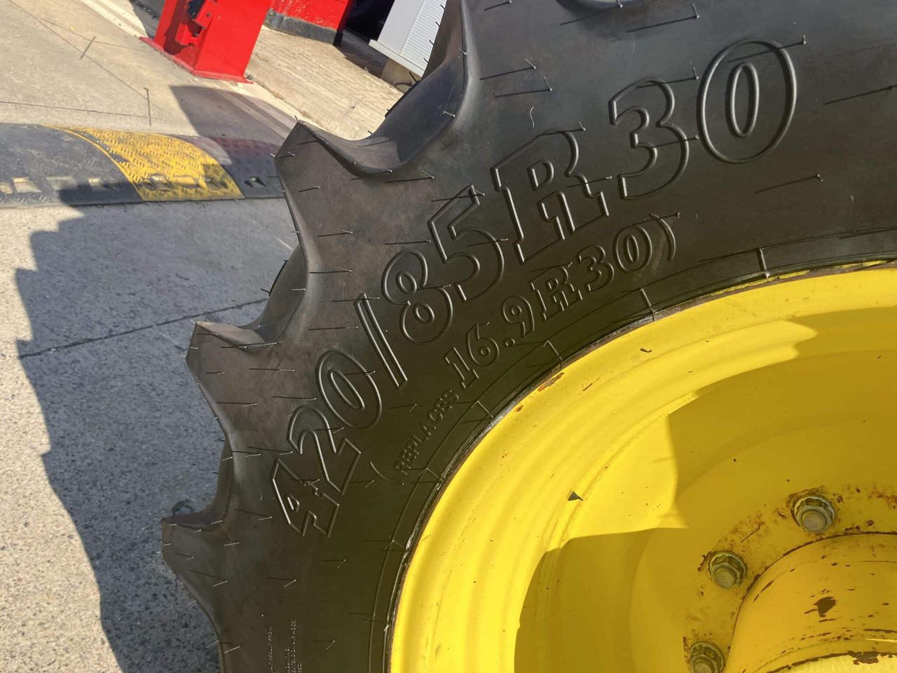 Tracteur agricole John Deere 6175R: photos 12