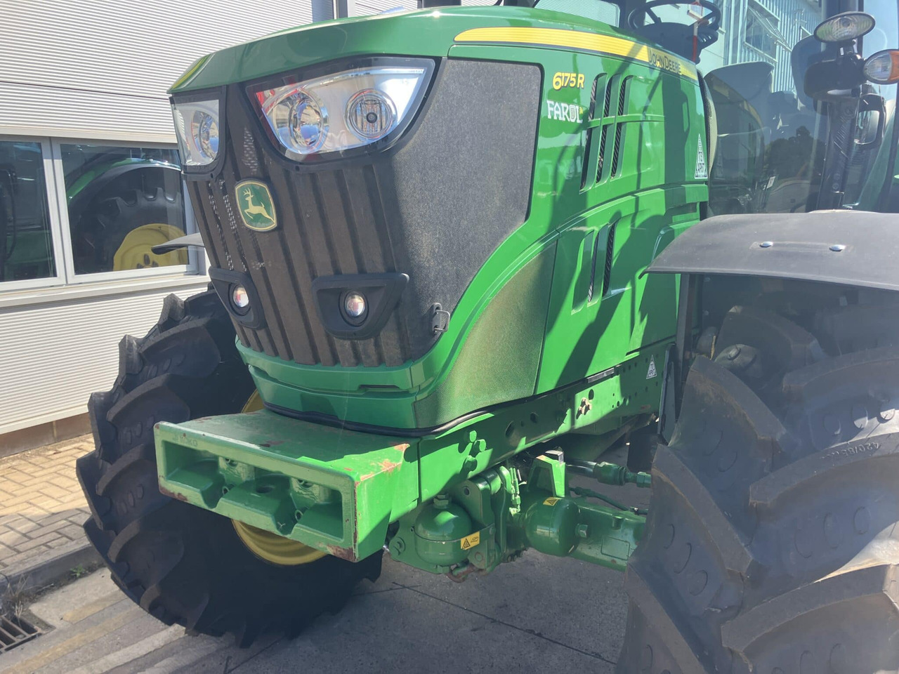 Tracteur agricole John Deere 6175R: photos 8