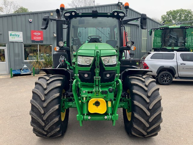 John Deere 6R 150 - Tracteur agricole: photos 4 John Deere 6R 150 - Tracteur agricole: photos 4
