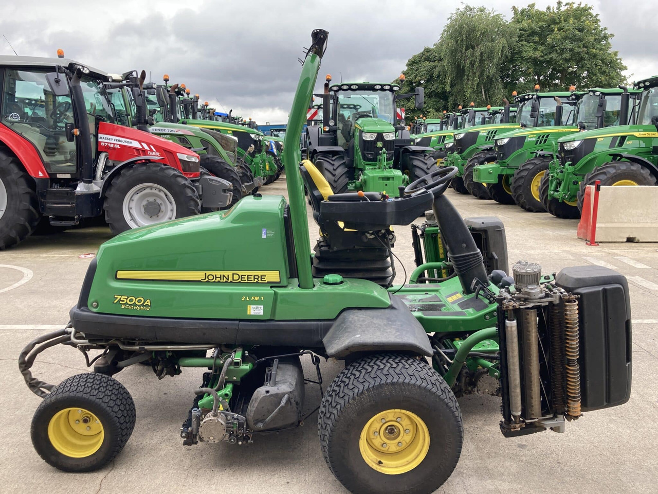 Motofaucheuse John Deere 7500AE light weight fairway mower: photos 6