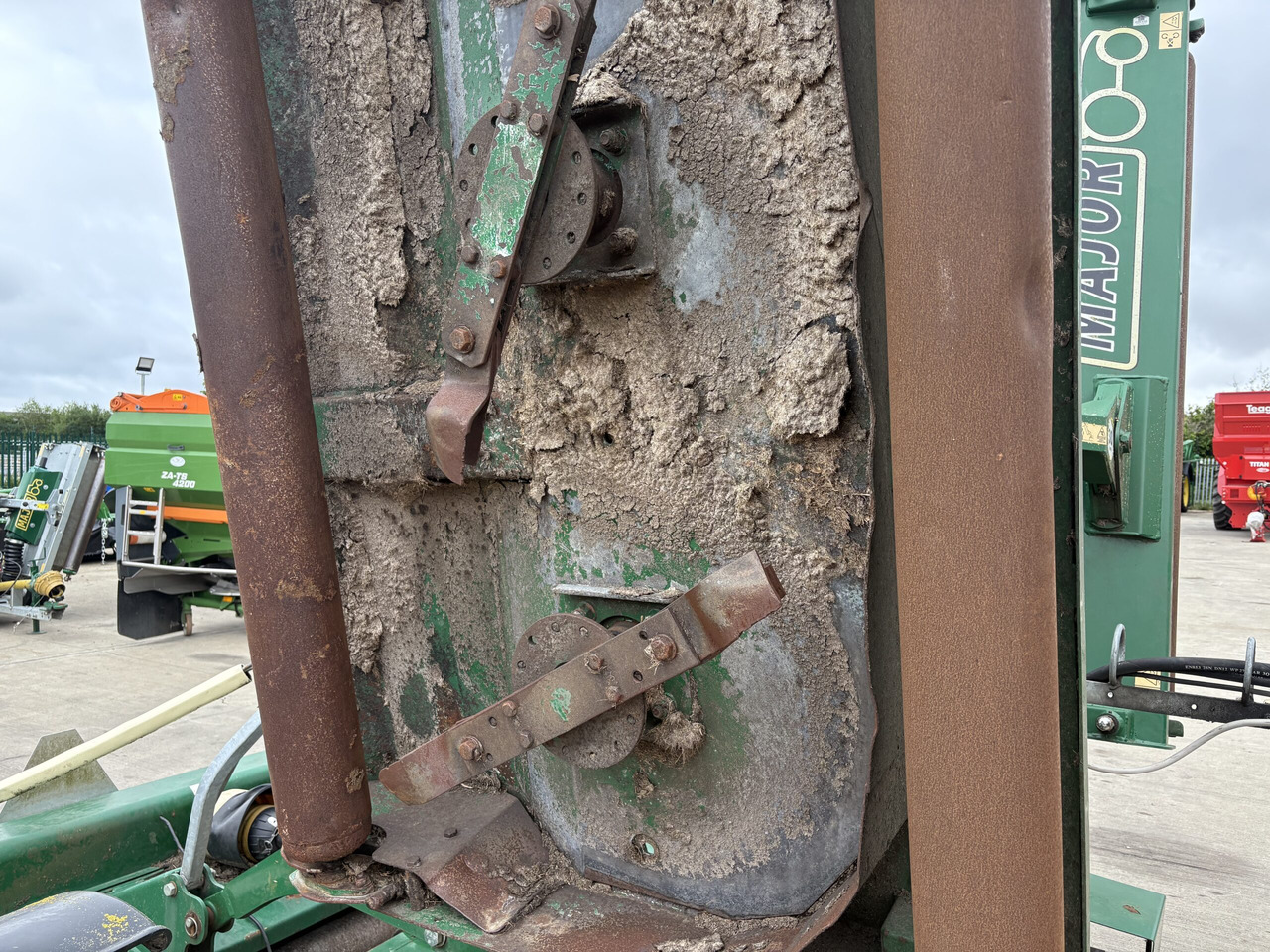Major TDR20000 6.1m Winged Roller Mower - Motofaucheuse: photos 5 Major TDR20000 6.1m Winged Roller Mower - Motofaucheuse: photos 5