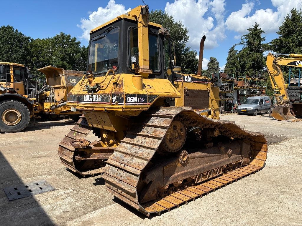 CAT D 6 M LGP - Bulldozer: photos 4 CAT D 6 M LGP - Bulldozer: photos 4