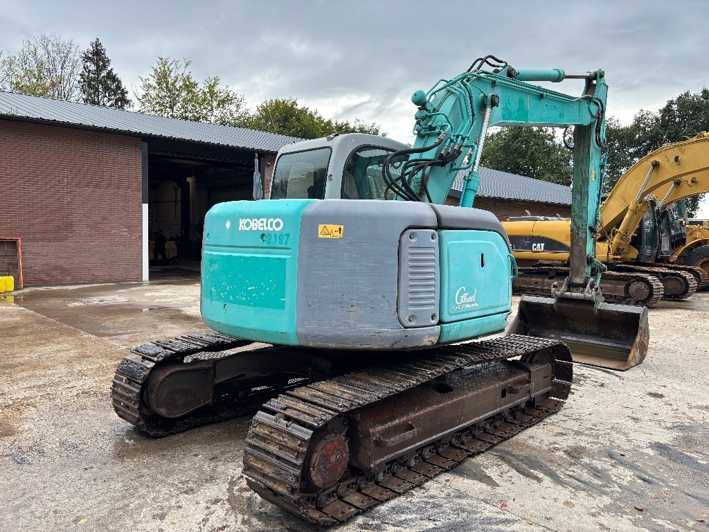 Kobelco SK 135 - Pelle sur chenille: photos 3 Kobelco SK 135 - Pelle sur chenille: photos 3