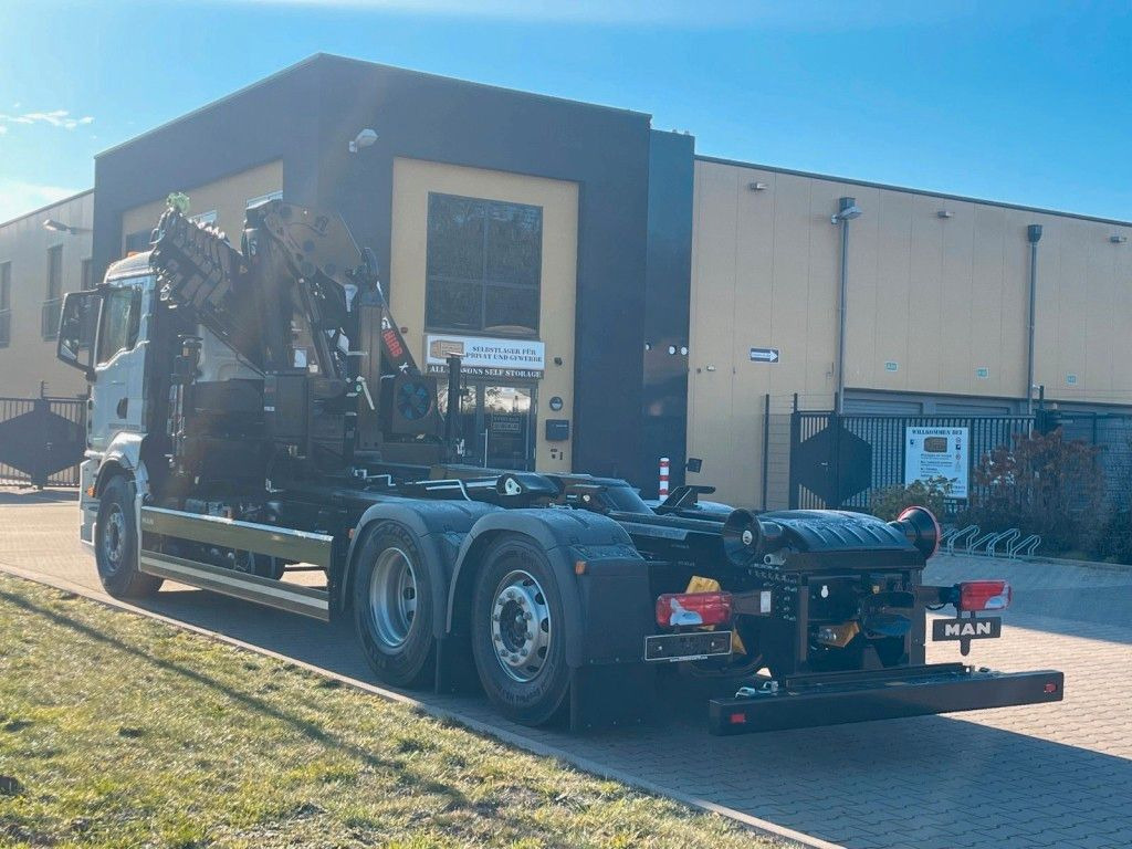 Camion ampliroll, Camion grue MAN TGS 26.470 6x2 Abrollkipper + Kran Hiab 228-6: photos 11