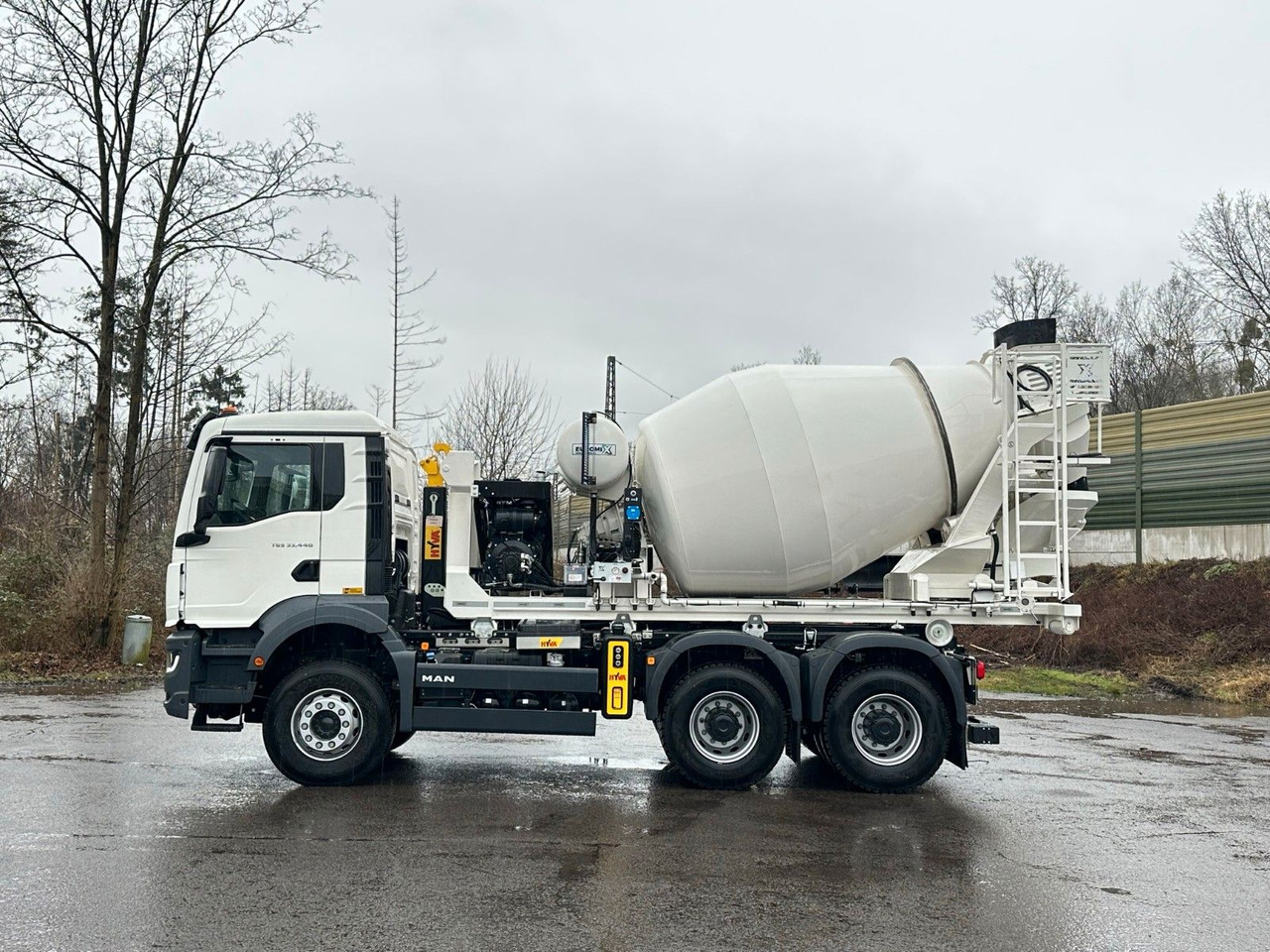 MAN TGS 33.440 6x4 Euro6e Abroller + Fahrmischer - Camion ampliroll, Camion grue: photos 4 MAN TGS 33.440 6x4 Euro6e Abroller + Fahrmischer - Camion ampliroll, Camion grue: photos 4