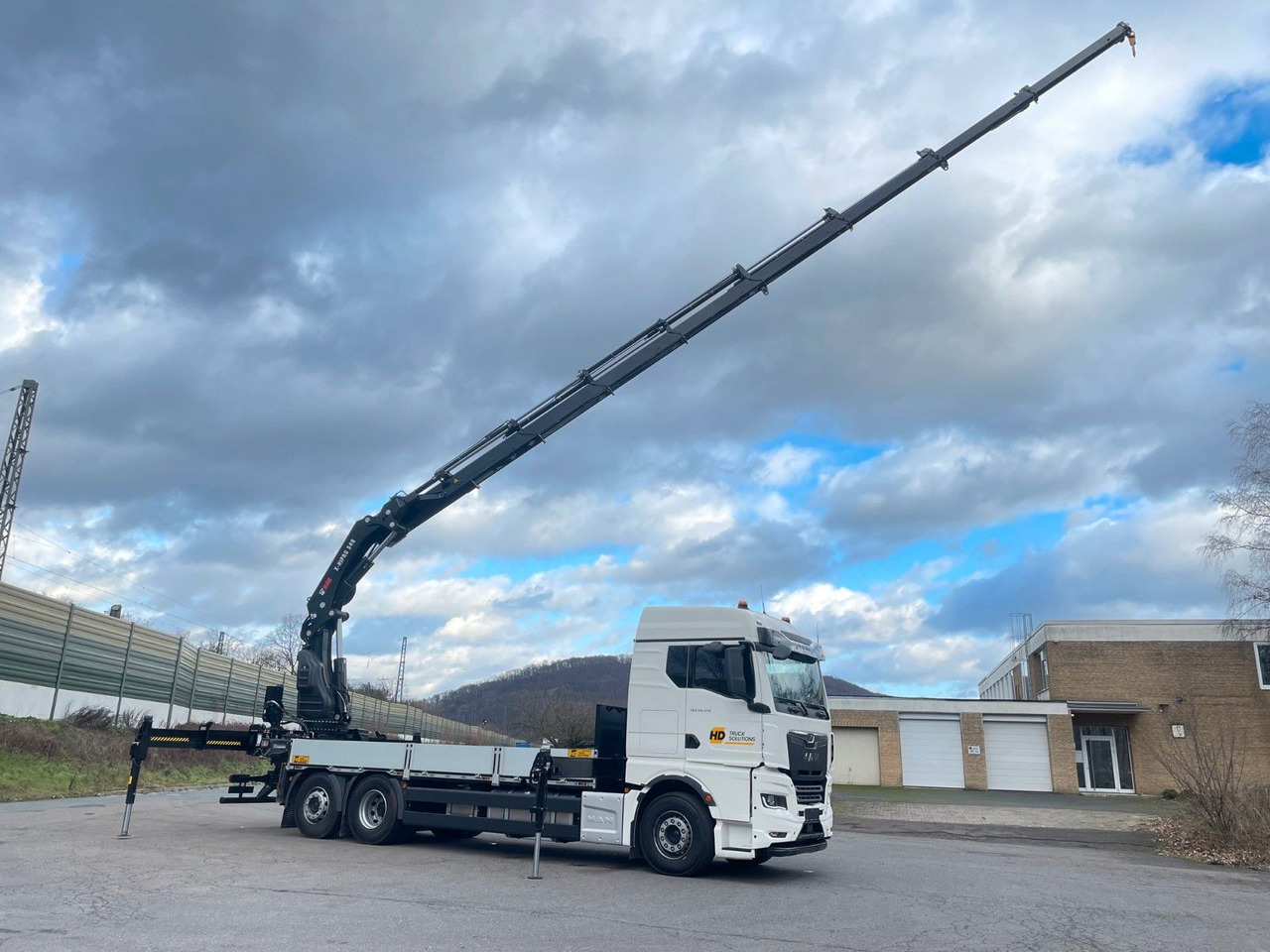 MAN TGX 26.520 TG3 Retarder / 6X2 Hiab 548 E 8 - Camion grue: photos 1 MAN TGX 26.520 TG3 Retarder / 6X2 Hiab 548 E 8 - Camion grue: photos 1