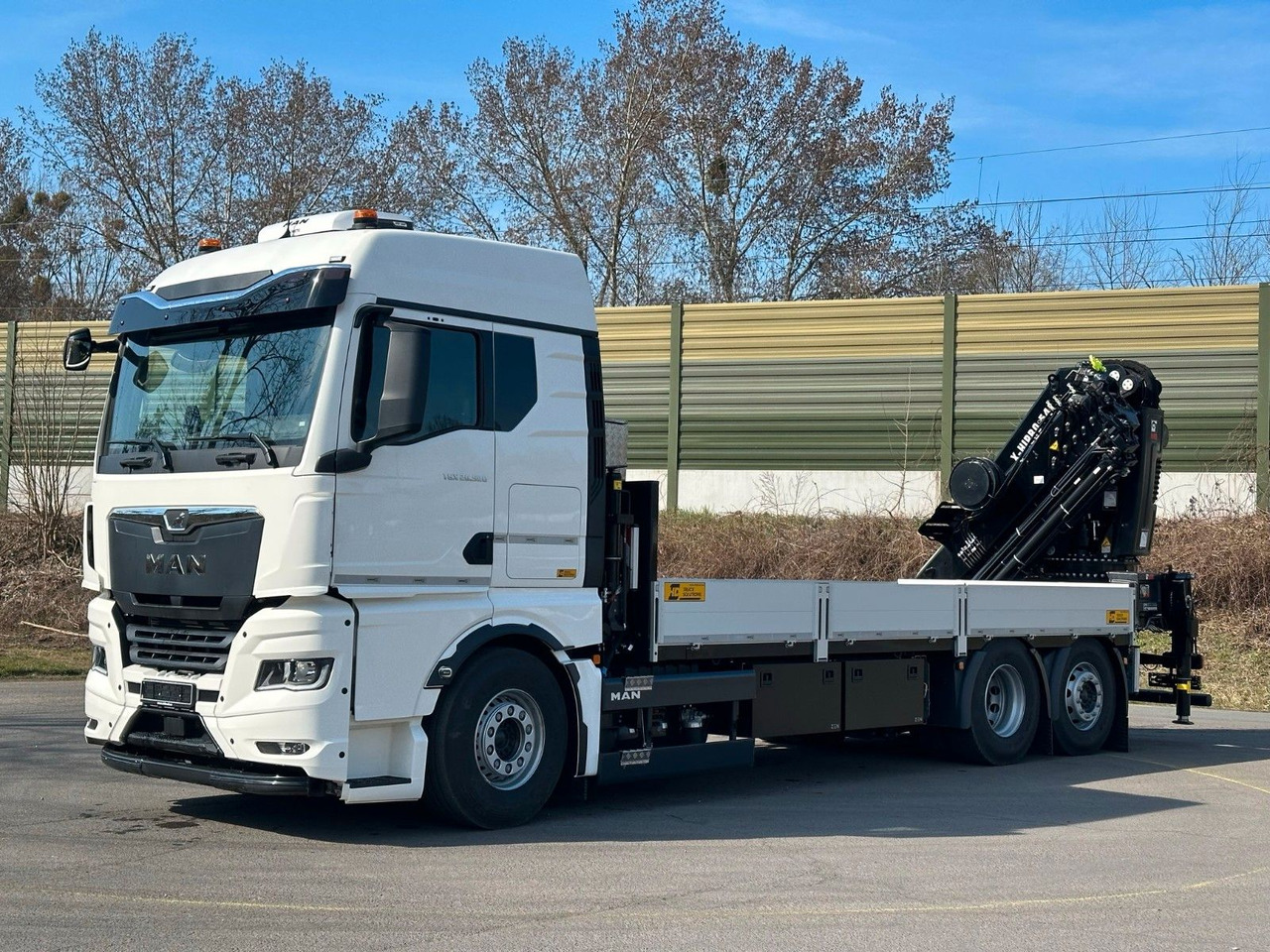 MAN TGX 26.520 TG3 Retarder / 6X2 Hiab 548 E 8 - Camion grue: photos 1 MAN TGX 26.520 TG3 Retarder / 6X2 Hiab 548 E 8 - Camion grue: photos 1