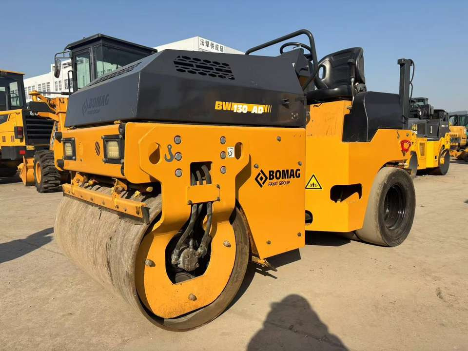 BOMAG BW130D Used Road Roller Construction Machinery for Sale in Good Condition - Rouleau compresseur: photos 2 BOMAG BW130D Used Road Roller Construction Machinery for Sale in Good Condition - Rouleau compresseur: photos 2