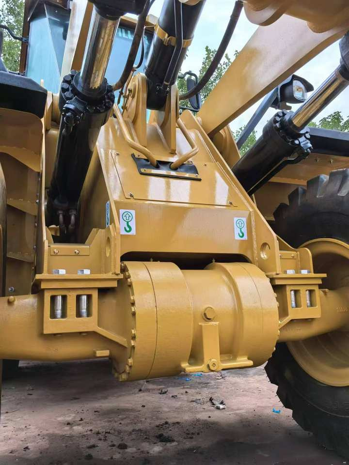 Original Cat Used Cat 950gc Wheel Loader Caterpillar 950gc Cat Loader Low Service Time - Chargeuse sur pneus: photos 3 Original Cat Used Cat 950gc Wheel Loader Caterpillar 950gc Cat Loader Low Service Time - Chargeuse sur pneus: photos 3