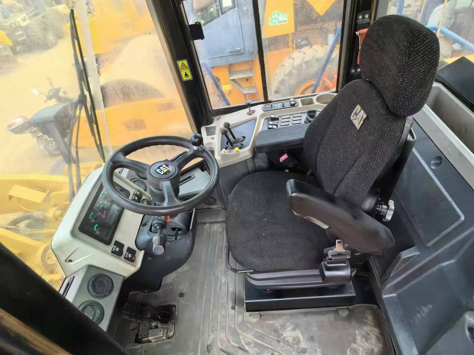 Used Cat 950GC Loader,Caterpillar 950h 950g 950k,Cat Front Loader 936 950 966 986 - Chargeuse sur pneus: photos 4 Used Cat 950GC Loader,Caterpillar 950h 950g 950k,Cat Front Loader 936 950 966 986 - Chargeuse sur pneus: photos 4