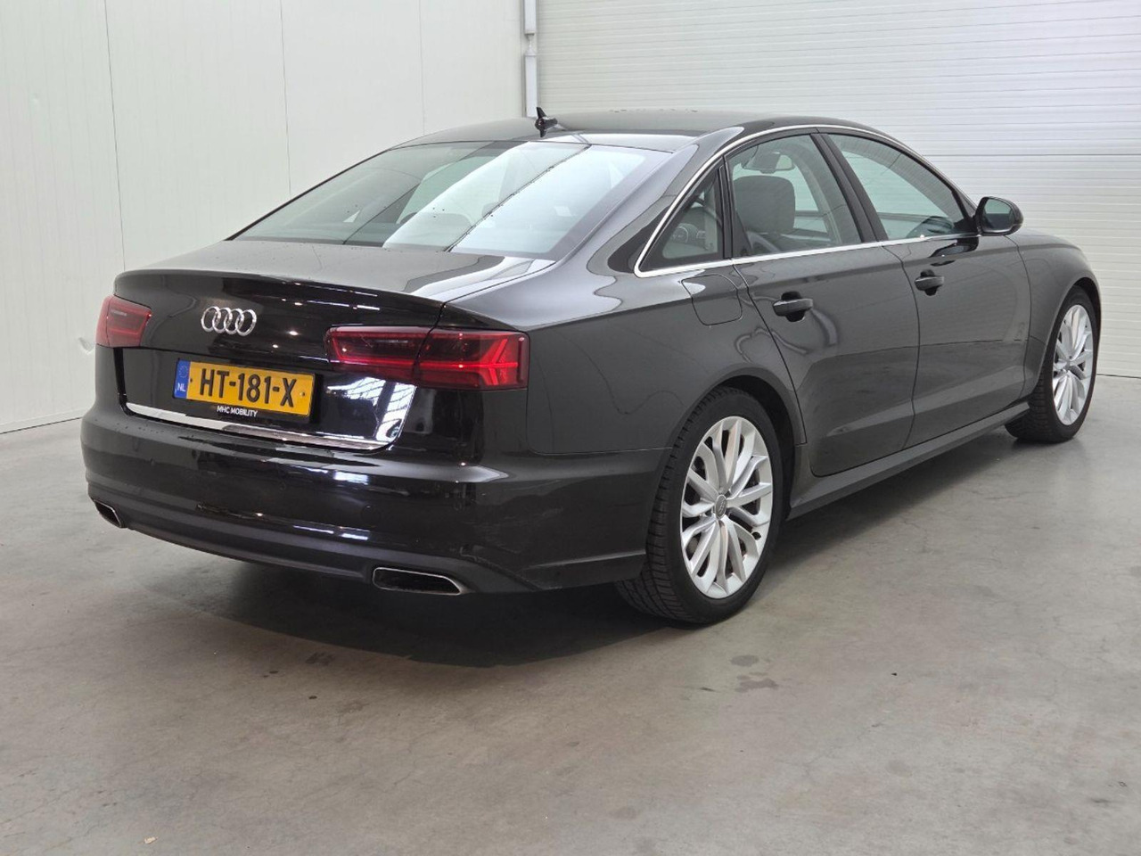 Audi A6 Limousine 1.8 TFSI ultra Automatic Business Edition | 2016 | 202.875 km | Automaat | HT181X | NAP: Logisch - Berline: photos 4 Audi A6 Limousine 1.8 TFSI ultra Automatic Business Edition | 2016 | 202.875 km | Automaat | HT181X | NAP: Logisch - Berline: photos 4