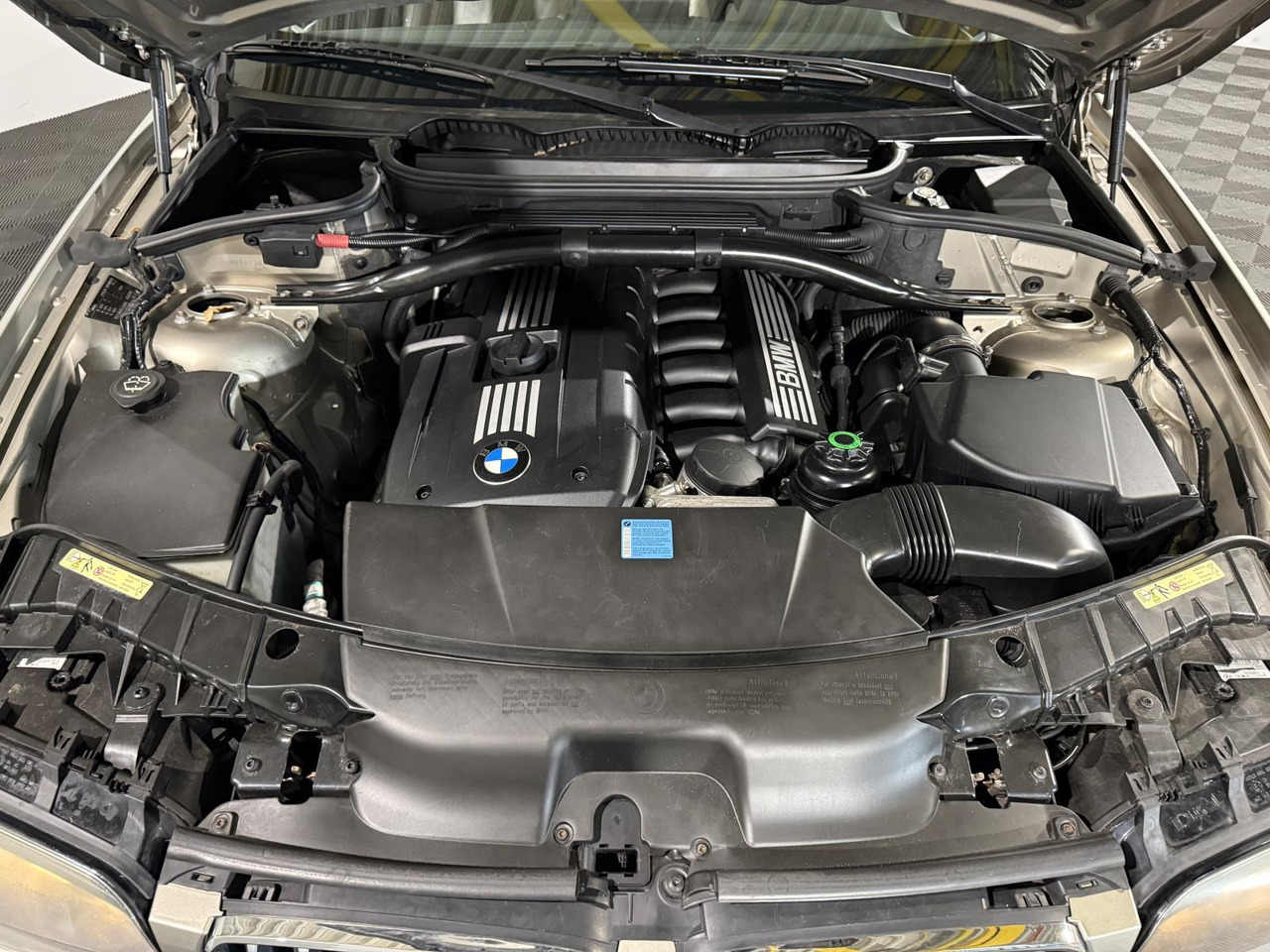 BMW | X3 | 2.5si High Executive | 2007 | 234.534 km | Automaat | 15XNGL | Logisch - SUV: photos 3 BMW | X3 | 2.5si High Executive | 2007 | 234.534 km | Automaat | 15XNGL | Logisch - SUV: photos 3