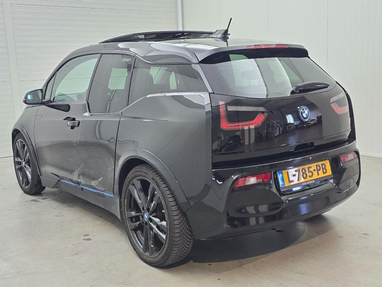 BMW i3 S iPerformance 94Ah 33 kWh | 2018 | 97.629 km | Automaat | L785PB | NAP: Geen oordeel - Voiture à hayon: photos 3 BMW i3 S iPerformance 94Ah 33 kWh | 2018 | 97.629 km | Automaat | L785PB | NAP: Geen oordeel - Voiture à hayon: photos 3
