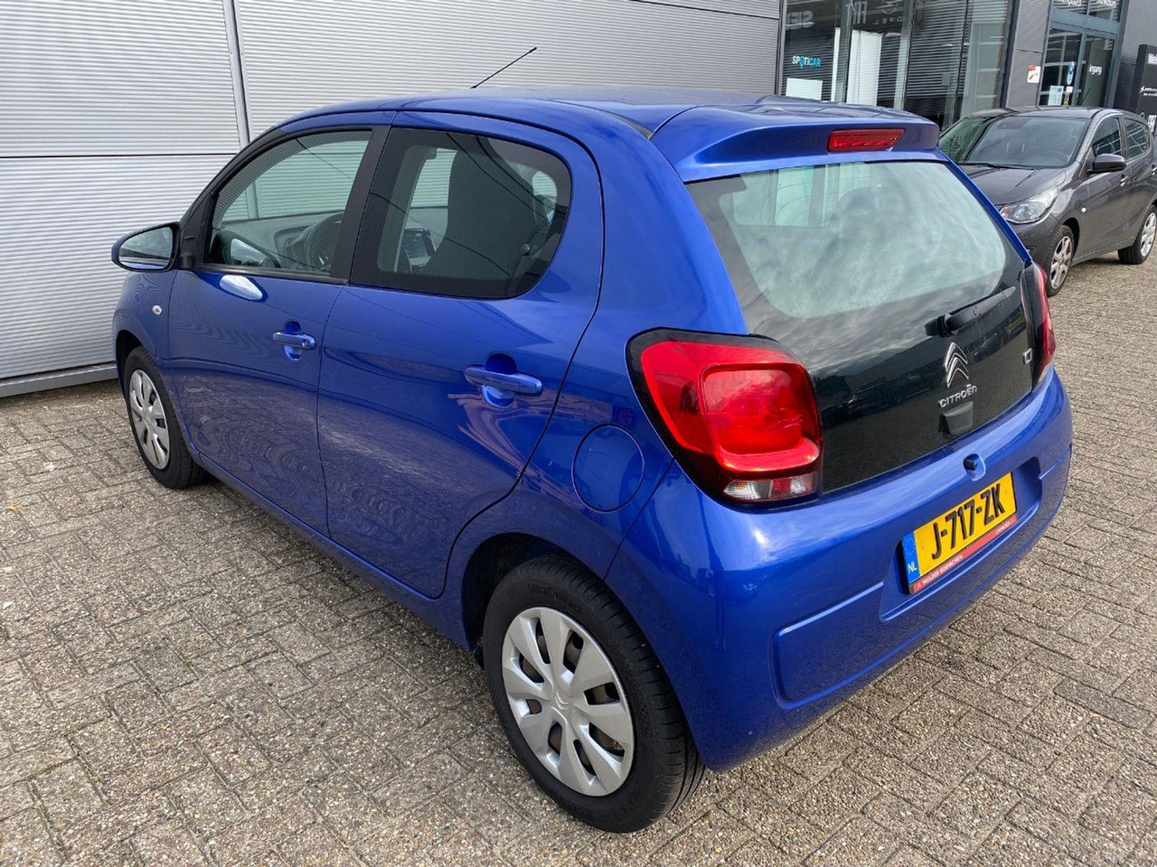 Citroen C1 1.0 VTi Feel | 2020 | 165.471 km | J717ZK | NAP: Logisch - Voiture à hayon: photos 3 Citroen C1 1.0 VTi Feel | 2020 | 165.471 km | J717ZK | NAP: Logisch - Voiture à hayon: photos 3