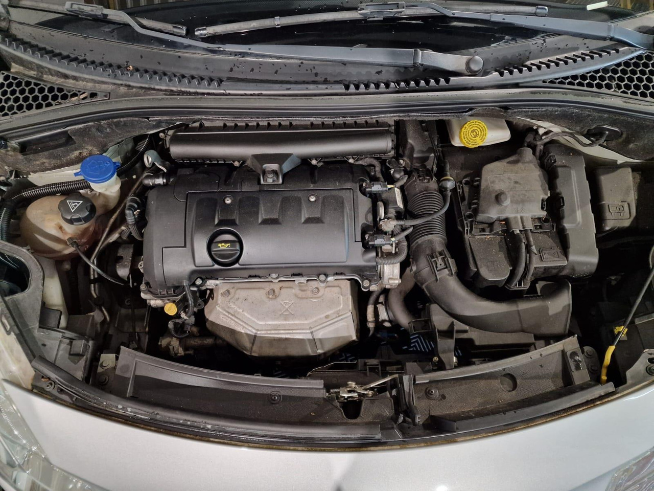Voiture Citroen C3 1.6 Vti 9-KJP-57 193.593 km: photos 12