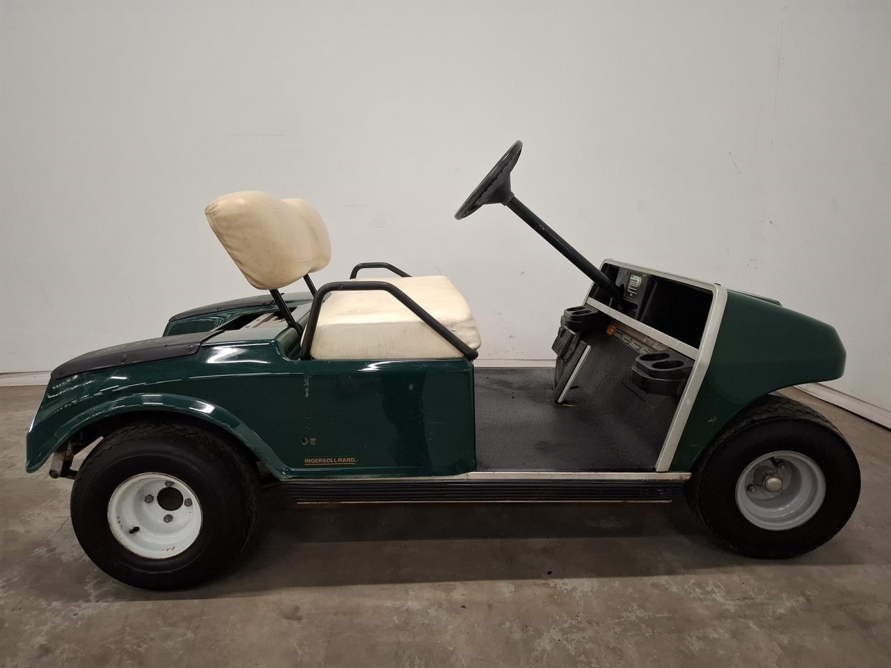 ClubCar DS 2 seater (1) A9747-622827 - Voiturette de golf: photos 4 ClubCar DS 2 seater (1) A9747-622827 - Voiturette de golf: photos 4