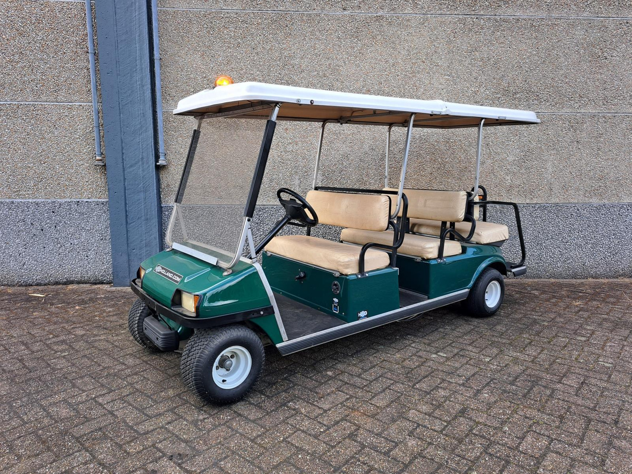 ClubCar Villager Shuttle 6 Golfkar (4) - Voiturette de golf: photos 1 ClubCar Villager Shuttle 6 Golfkar (4) - Voiturette de golf: photos 1