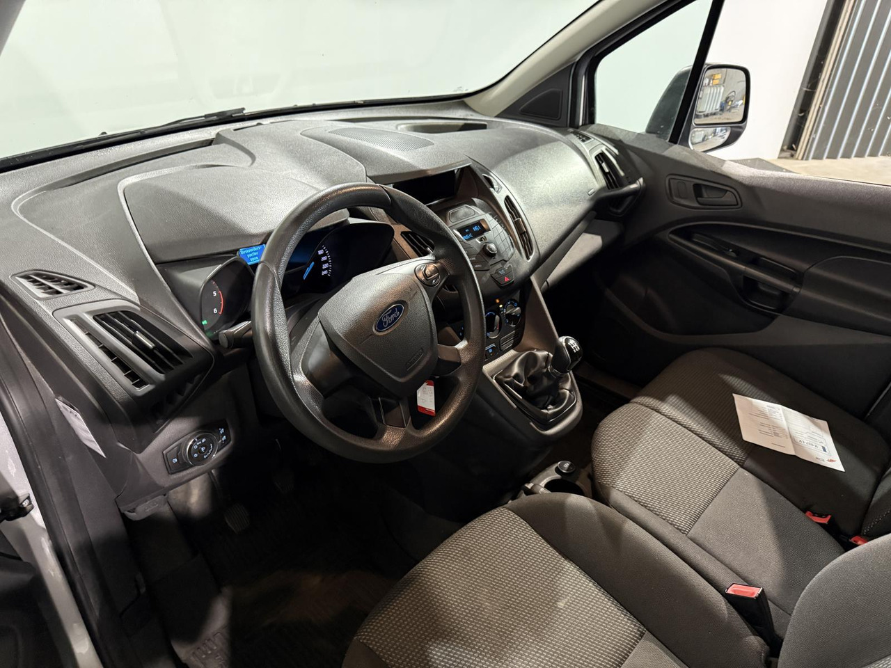 Ford | Transit Connect | 1.5 TDCI L2 Economy Edition | 2018 | 182.777 km | V257LV | Logisch - Fourgonnette: photos 4 Ford | Transit Connect | 1.5 TDCI L2 Economy Edition | 2018 | 182.777 km | V257LV | Logisch - Fourgonnette: photos 4