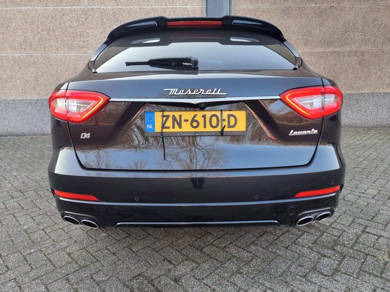Maserati Levante Q4 3.0D V6 AWD 2017 193.519 km ZN-610-D - SUV: photos 2 Maserati Levante Q4 3.0D V6 AWD 2017 193.519 km ZN-610-D - SUV: photos 2