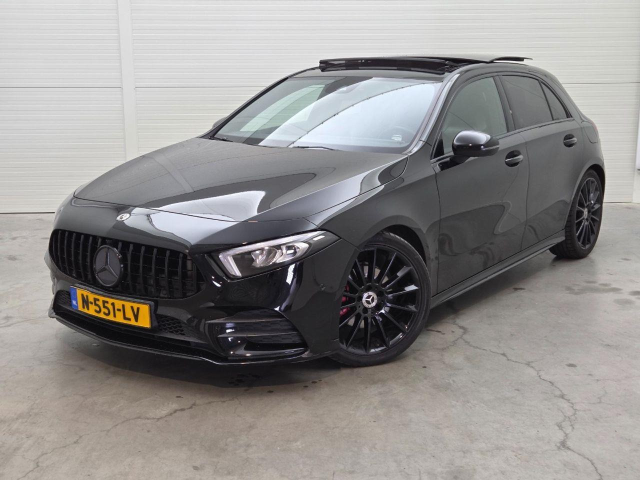 Mercedes - Benz A - klasse 200 Launch Edition Premium | 2018 | 153.261 km | Automaat | N551LV | NAP: Geen oordeel - Voiture à hayon: photos 1 Mercedes - Benz A - klasse 200 Launch Edition Premium | 2018 | 153.261 km | Automaat | N551LV | NAP: Geen oordeel - Voiture à hayon: photos 1
