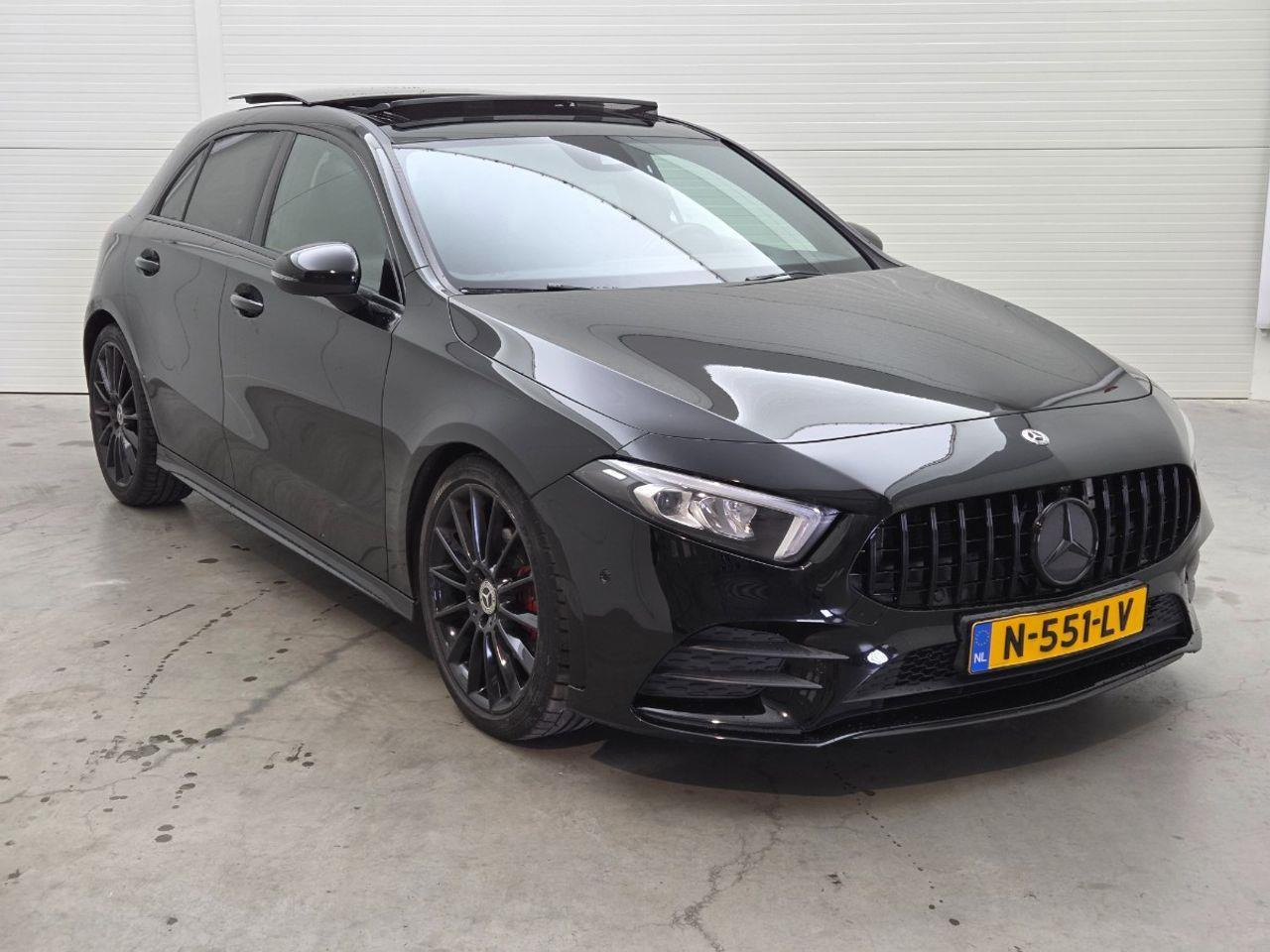 Mercedes - Benz A - klasse 200 Launch Edition Premium | 2018 | 153.261 km | Automaat | N551LV | NAP: Geen oordeel - Voiture à hayon: photos 2 Mercedes - Benz A - klasse 200 Launch Edition Premium | 2018 | 153.261 km | Automaat | N551LV | NAP: Geen oordeel - Voiture à hayon: photos 2