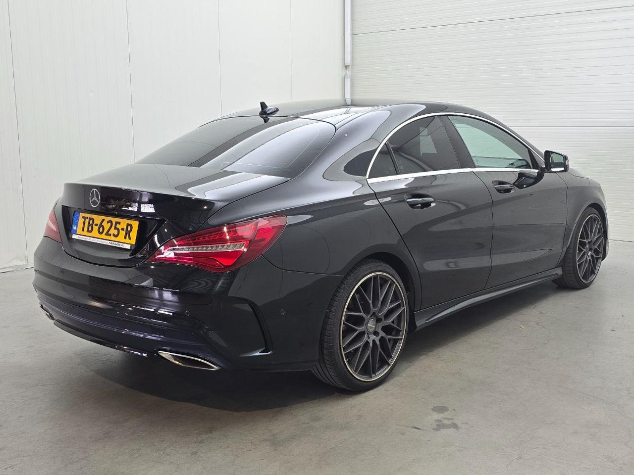 Mercedes - Benz CLA - klasse 180 Business Solution AMG Upgrade Edition | 2018 | 187.963 km | Automaat | TB625R | NAP: Logisch - Berline: photos 4 Mercedes - Benz CLA - klasse 180 Business Solution AMG Upgrade Edition | 2018 | 187.963 km | Automaat | TB625R | NAP: Logisch - Berline: photos 4