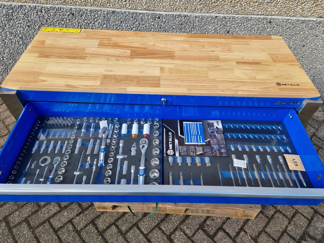 Metallo Mega Jumbo Gereedschapskist - Nieuw, 11 lades waarvan 9 gevuld met gereedschap - Équipement de garage: photos 3 Metallo Mega Jumbo Gereedschapskist - Nieuw, 11 lades waarvan 9 gevuld met gereedschap - Équipement de garage: photos 3