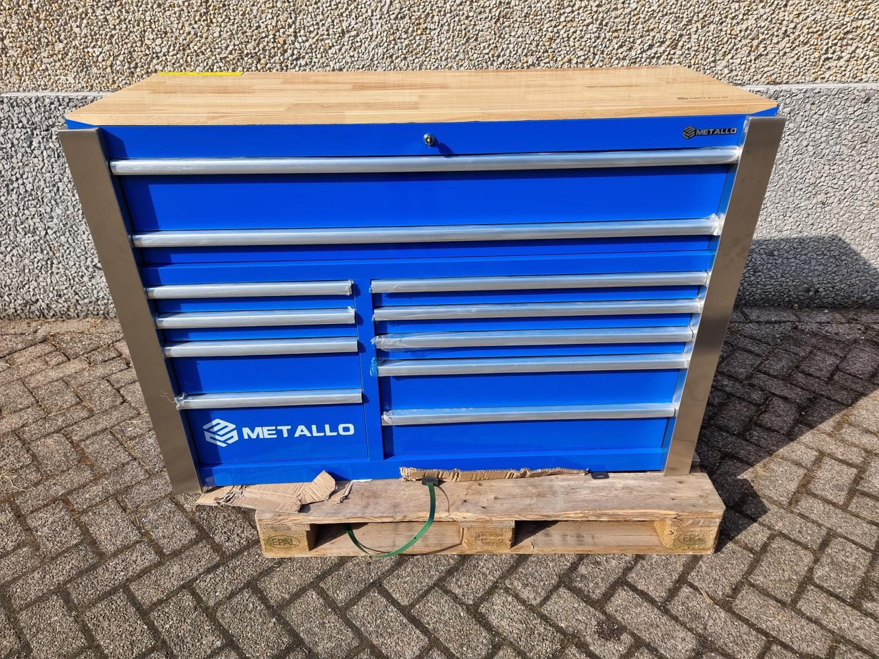 Metallo Mega Jumbo Gereedschapskist - Nieuw, 11 lades waarvan 9 gevuld met gereedschap - Équipement de garage: photos 1 Metallo Mega Jumbo Gereedschapskist - Nieuw, 11 lades waarvan 9 gevuld met gereedschap - Équipement de garage: photos 1