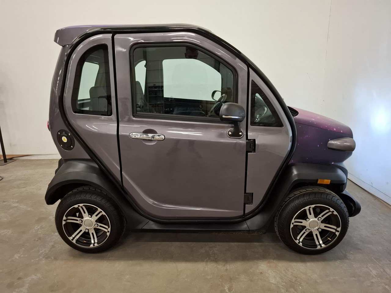Motion Mate 45kmh Electric Citycar 1000022 - Quadricycle: photos 5 Motion Mate 45kmh Electric Citycar 1000022 - Quadricycle: photos 5
