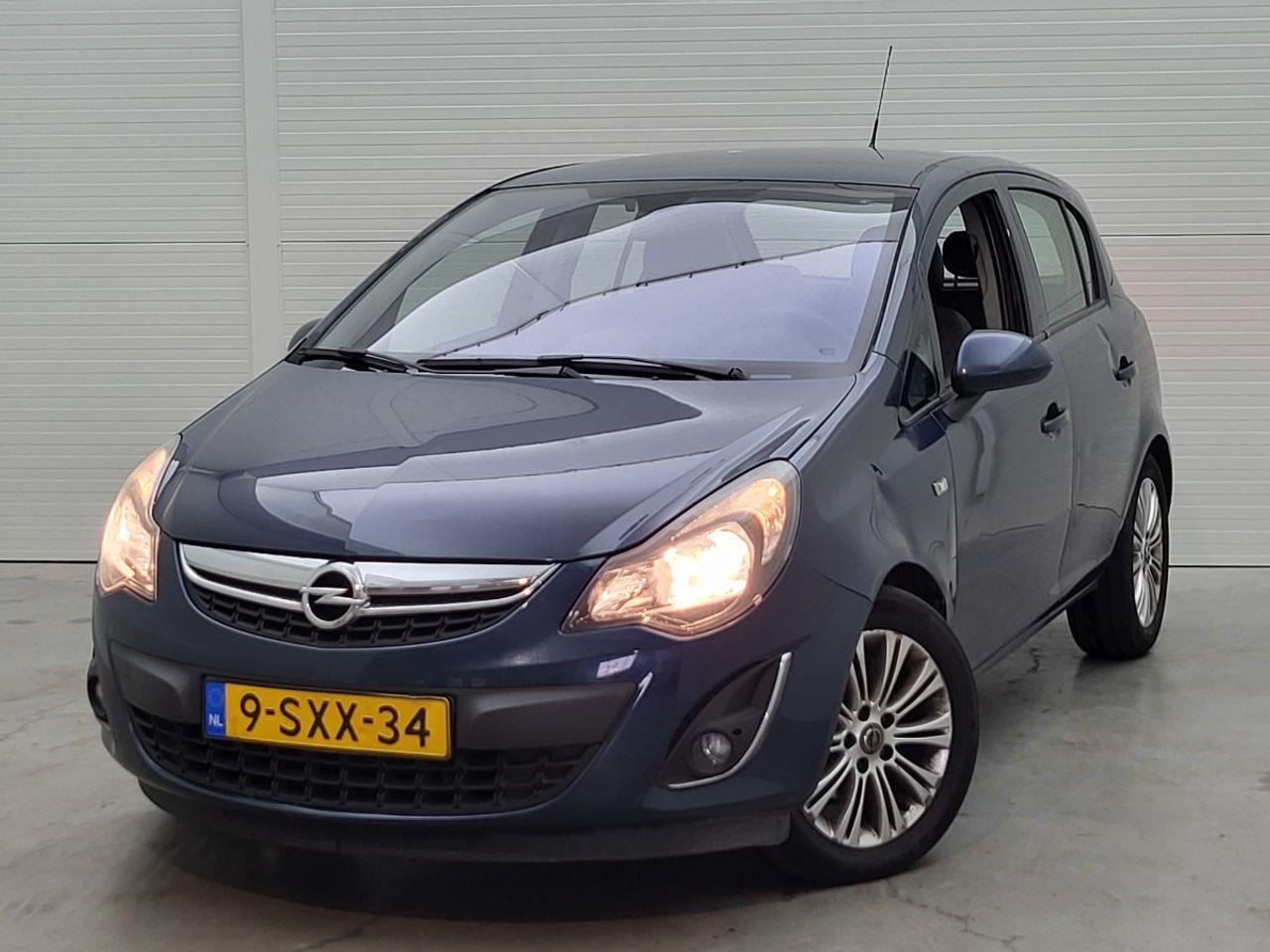 Opel Corsa 1.4 Turbo Cosmo | 2013 | 132.427 km | 9SXX34 | NAP: Logisch - Voiture: photos 1 Opel Corsa 1.4 Turbo Cosmo | 2013 | 132.427 km | 9SXX34 | NAP: Logisch - Voiture: photos 1