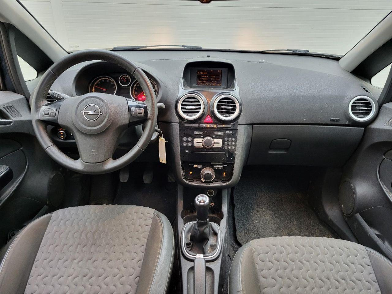 Opel Corsa 1.4 Turbo Cosmo | 2013 | 132.427 km | 9SXX34 | NAP: Logisch - Voiture: photos 5 Opel Corsa 1.4 Turbo Cosmo | 2013 | 132.427 km | 9SXX34 | NAP: Logisch - Voiture: photos 5