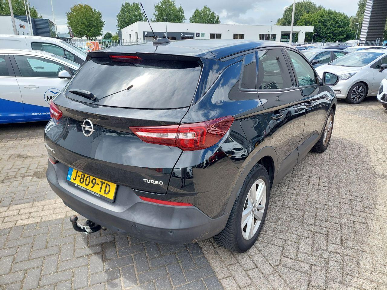 Opel Grandland X 1.2 Turbo Innovation | 2018 | 118.276 km | J809TD | NAP: Geen oordeel - Voiture: photos 4 Opel Grandland X 1.2 Turbo Innovation | 2018 | 118.276 km | J809TD | NAP: Geen oordeel - Voiture: photos 4