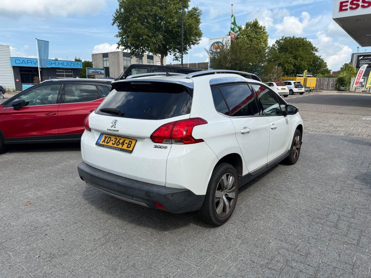 Peugeot 2008 1.2 PureTech Crossway | 2014 | 88.967 km | XD364B | NAP: Geen oordeel - Voiture: photos 4 Peugeot 2008 1.2 PureTech Crossway | 2014 | 88.967 km | XD364B | NAP: Geen oordeel - Voiture: photos 4